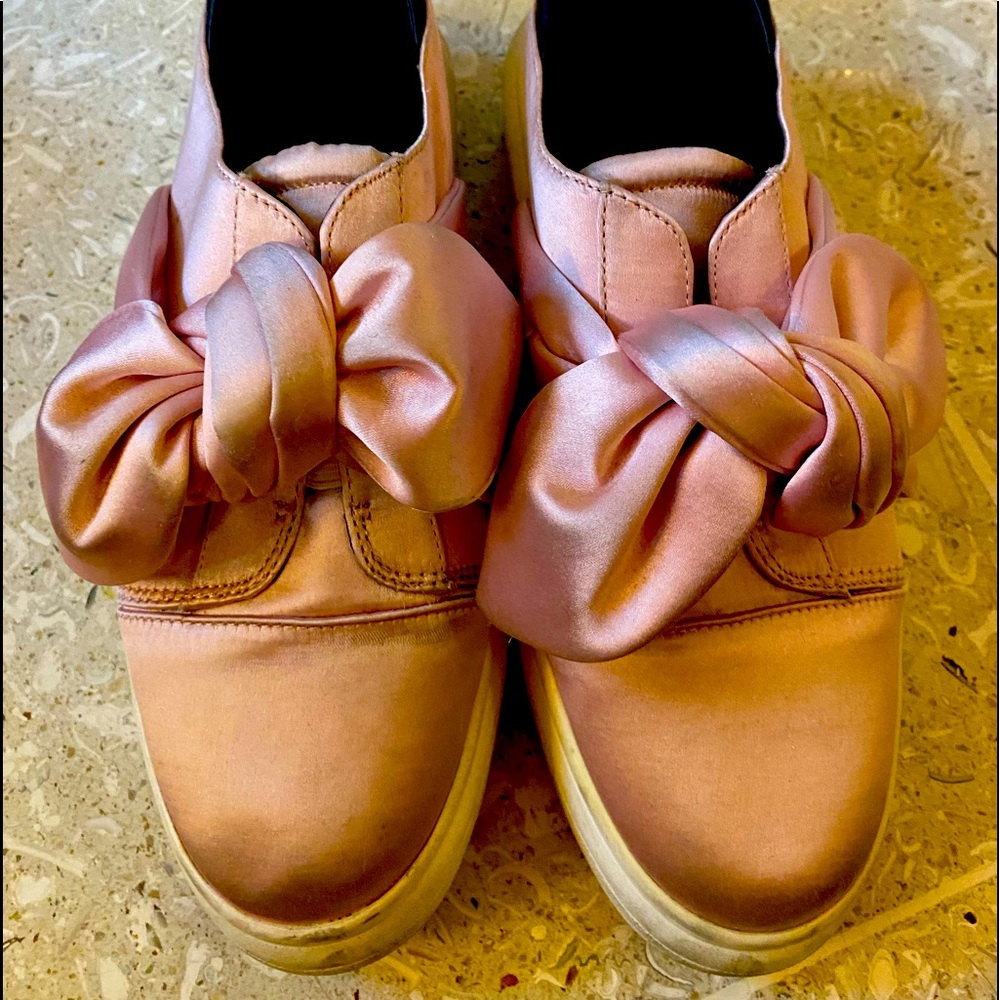 Shellys London Edgar Pink Satin Platform Bow 8.5